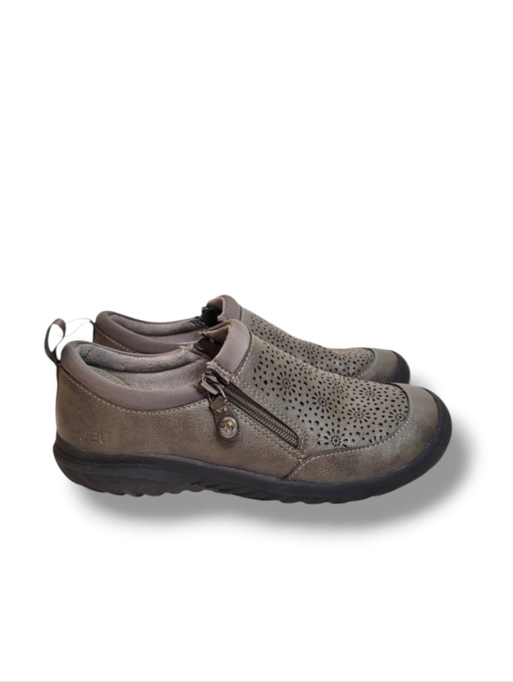 JBU Avery Flats Size 6.5